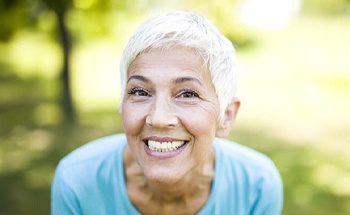 Woman after seeing Delta Dental dentist in San Antonio 